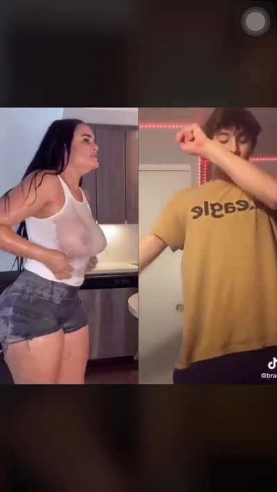 Wet Tshirt😈