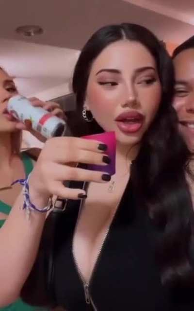 Latina with DSL
