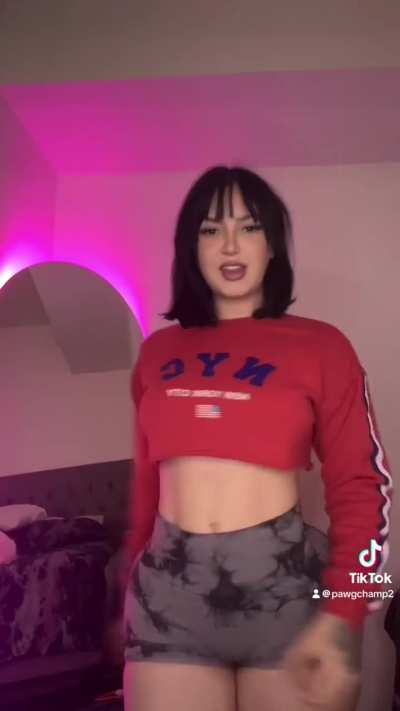 Thick Latina bubble butt