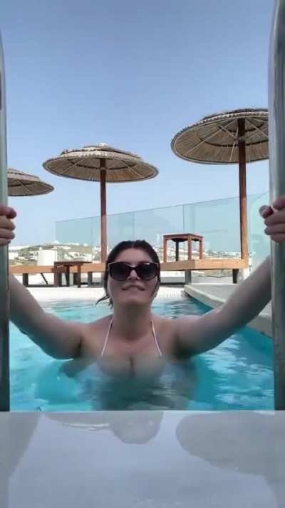 W€t Boobs