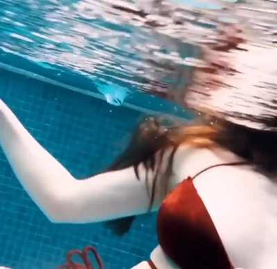 Afra Saraçoğlu