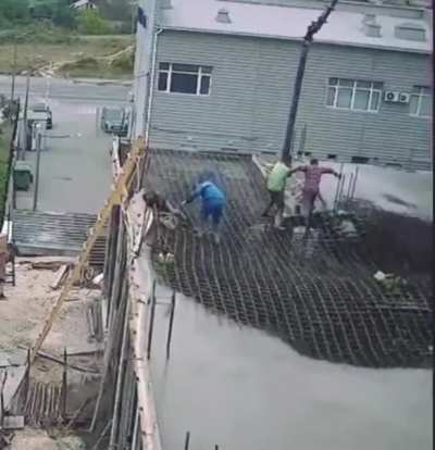 Vocês fazendo obra ai chat