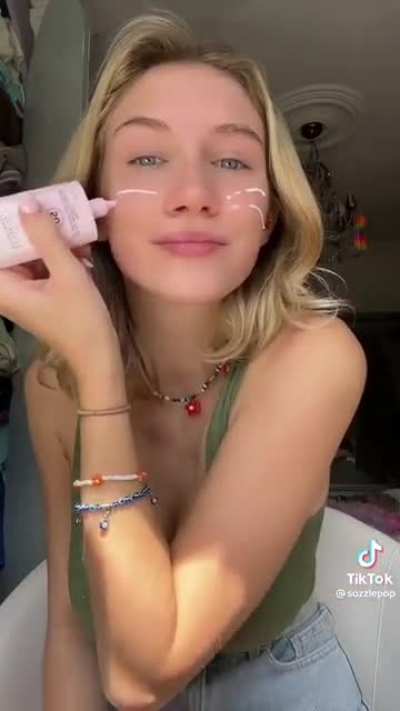 No idea what she was doing the all time!