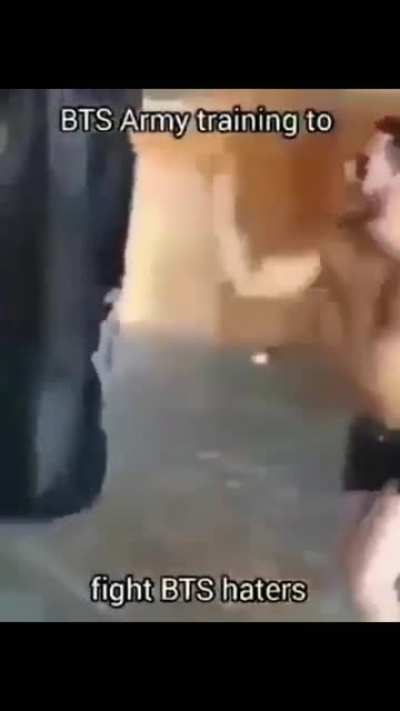 🤢