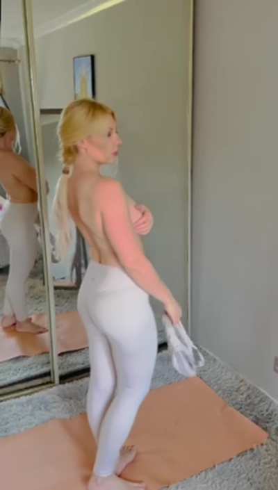 Request: taking off sports bra for u/grouchy-wind8713