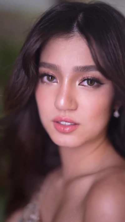 Belle Mariano 