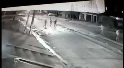 Lo rodearon entre 8 y le sacaron todo, Las Talitas