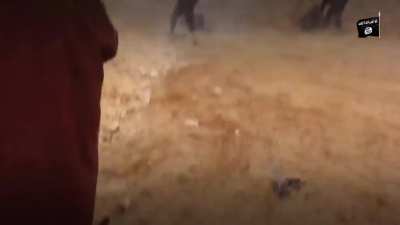 ISIS fighters attack a YPG outpost and run over YPG fighters