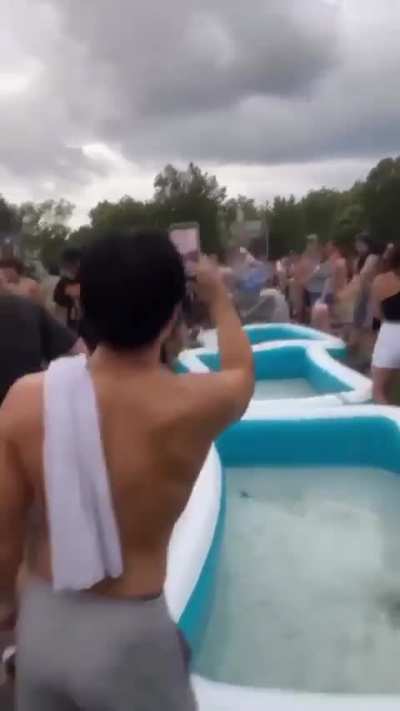 HMB while I slip and slide off this jump