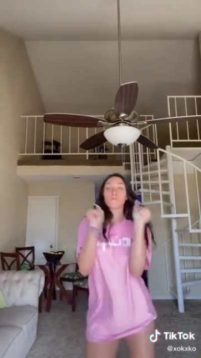 Twerking for daddy!