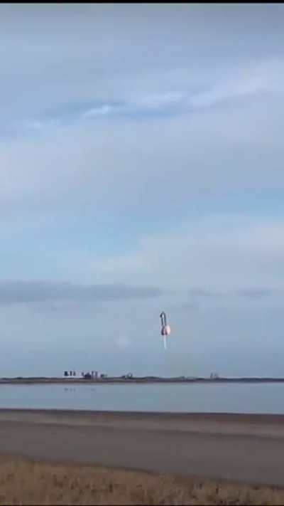 The crowd's reaction to SpaceX SN10 rocket landing