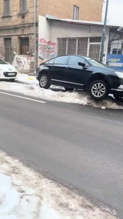 Ne možete tu parkirat