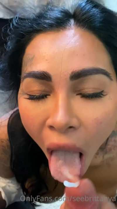 Brittany Ravaz<wbr>💋💦🍑L!<wbr>NK !N C0MMENT