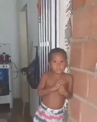 Agora o nome dele vai ser biruzin