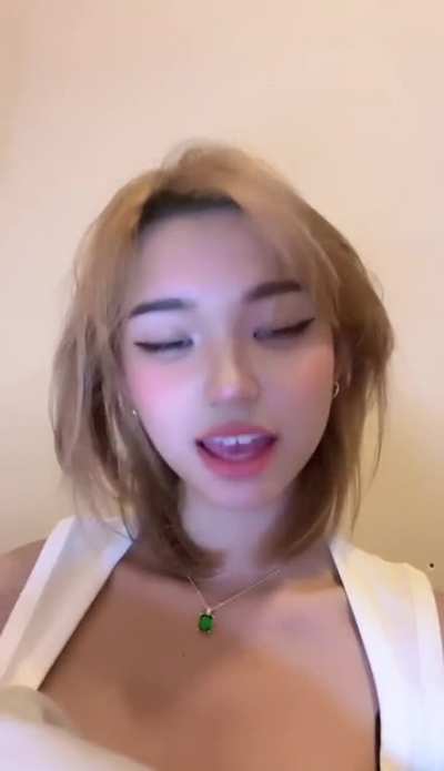 Jeila Dizon