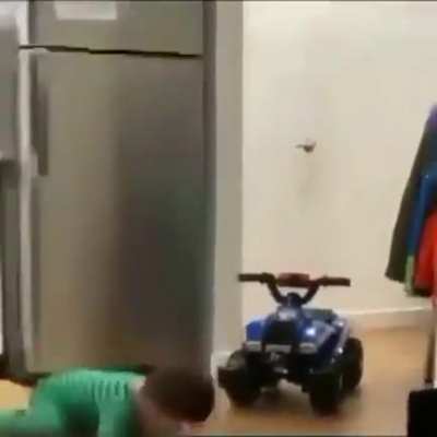 Kid Nails It