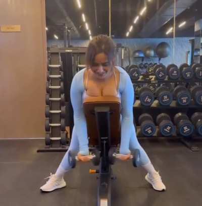 Neha Sharma 