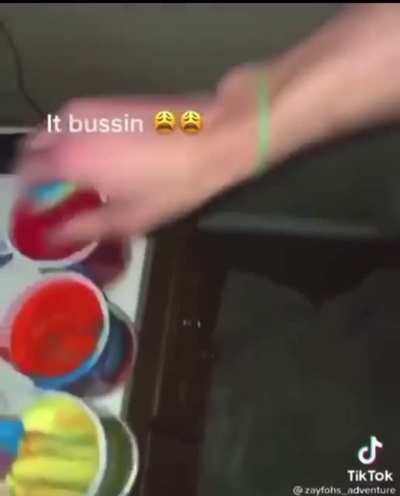 Dis shit bussin’