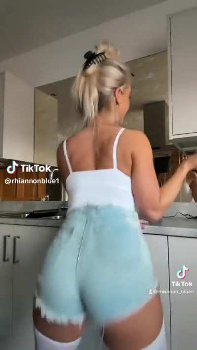 Beautiful jiggle!