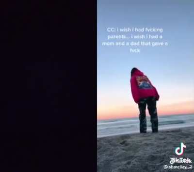Bitches on the right prolly looked stupid asf to everyone else on the beach when they recorded this shit