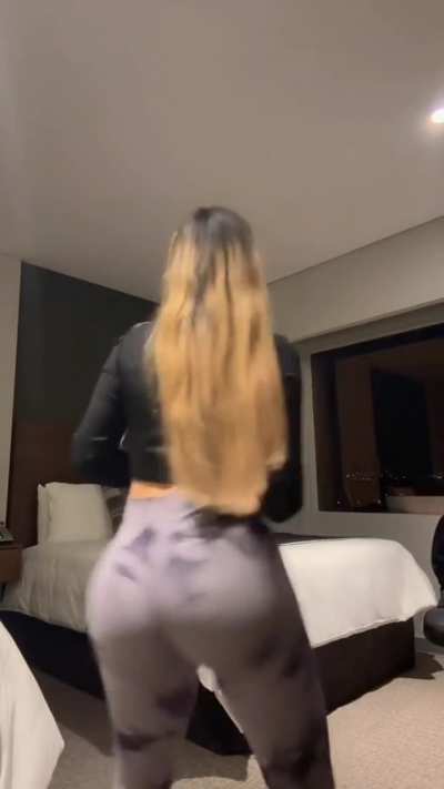 Pantalon prohibido