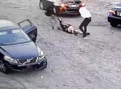 Violent robbery in Oakland, CA.