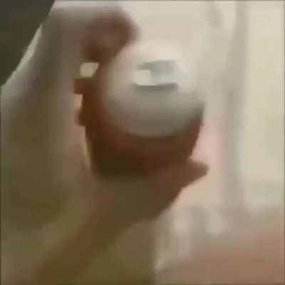 Si