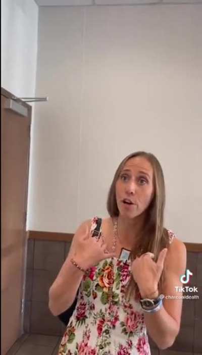 Karen refuses to wear a mask and leave the store. Argues with employee & another customer.