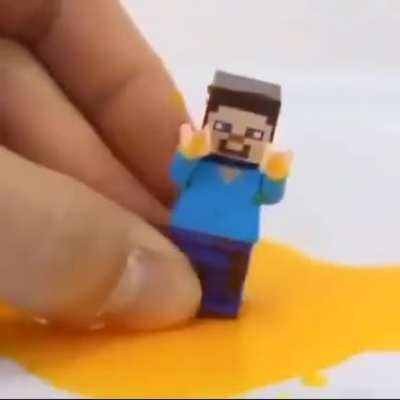 Steve loves peepee