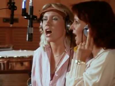 ABBA - Gimme! Gimme! Gimme! (A Man After Midnight)