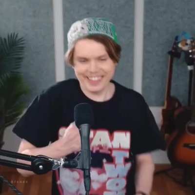 the cutest new GIF for yall 🥺 happy joel is the best boi ever