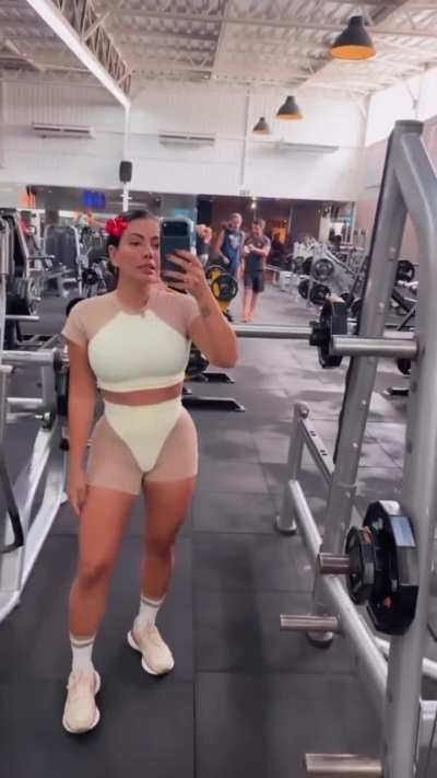 Fernanda Bande