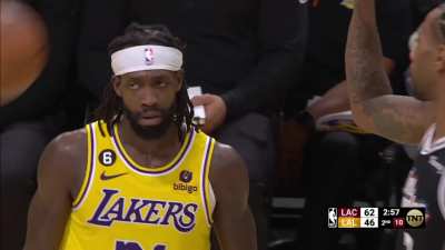 [Highlight] Pat Beverley tries to get into it with Kawhi who responds as predicted
