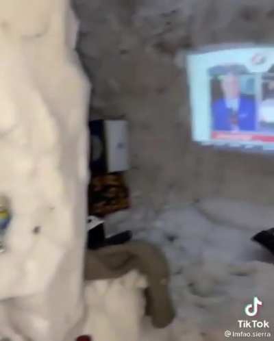 Dude cave
