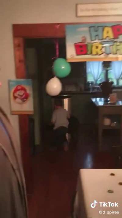 The exact moment dad died inside