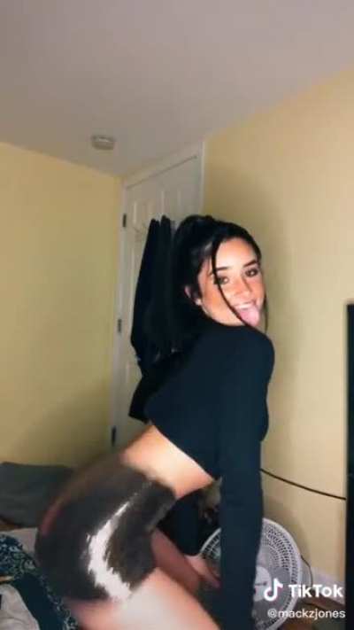 MACKENZIE JONES 💙 | TikToks compilation pt.2
