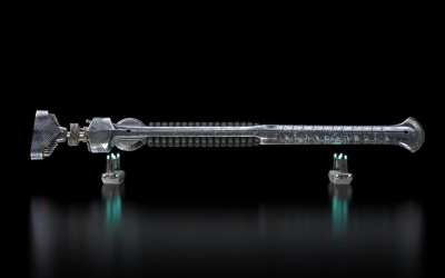 Been meaning to design a lightsaber for years, I finally did - The Greatsaber