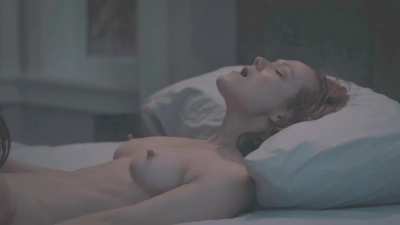 Anna Friel eating Louisa Krause