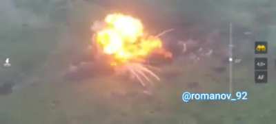 Russian Army sent a T-54/55 VBIED filled with 6 tonnes of TNT on Ukrainian lines near Marinka, Donetsk region. The attempt failed as the remotely-controlled bomb ran into a mine 100m from the front line & then was then hit by a Ukrainian RPG shot.