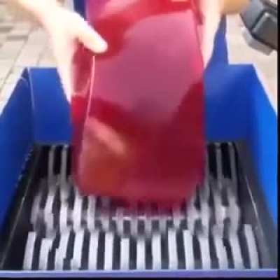 The sound of jelly through a shredder