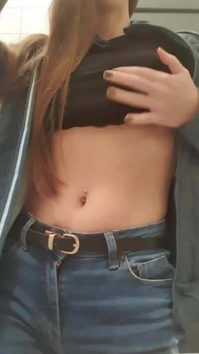 Watch my tits swing