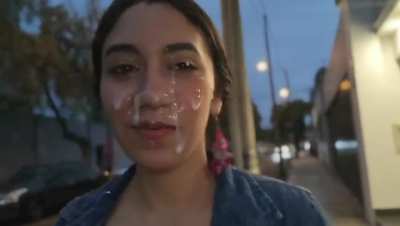 I found a guy on tinder who cum on my face pretty well, you can watch the full video on my cumwalk tier on Fansly 🥵💦