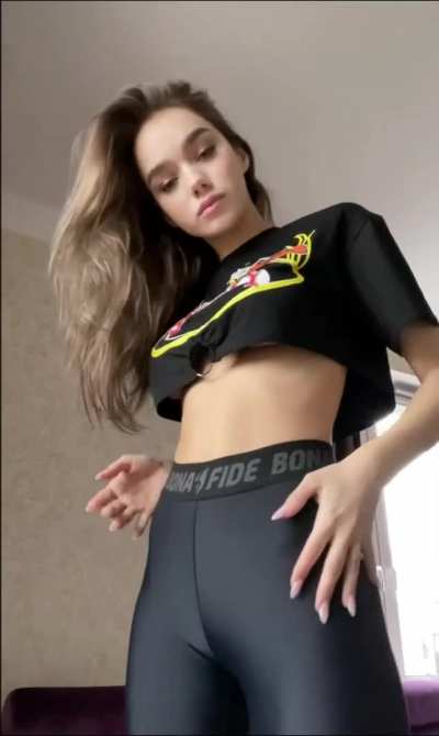 Underboob Hotness