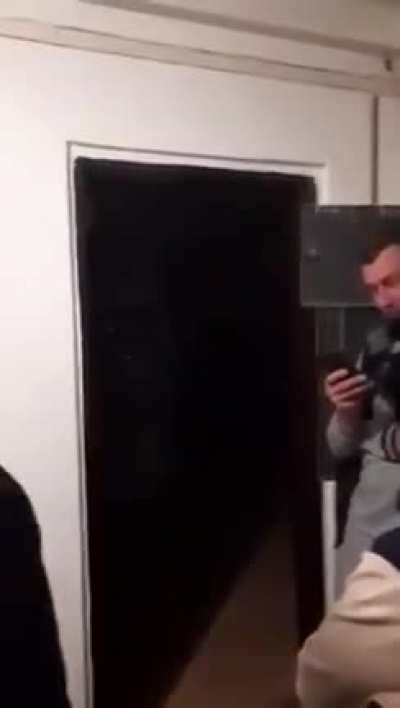 You don’t need to understand Russian to know you can’t cut this man’s power off