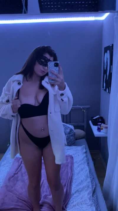 dare to fuck me or like me.