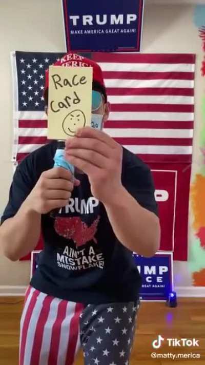 Politics aside this is just cringy. He wears those pants every video, i dont think he washes them. Or he just has 3 pairs