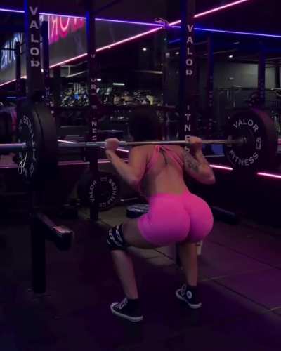 Cora Jade