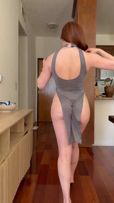 slow motion of my booty doing its thing while I walk