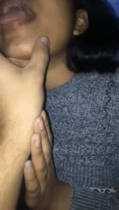 Horny indian girl fucked in a car by her boyfriend 💦😍🔥fu<wbr>ll video link in comment ⬇️