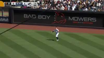 [Highlight] Joc Pederson drops a very audible F bomb after popping out